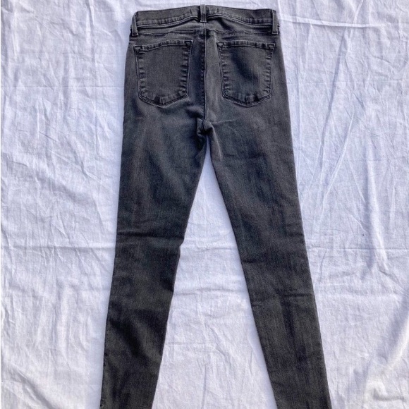 J BRAND 8072 Liberty Graphite Pleated Side Mid Rise Skinny Crop Jeans - Picture 6 of 7